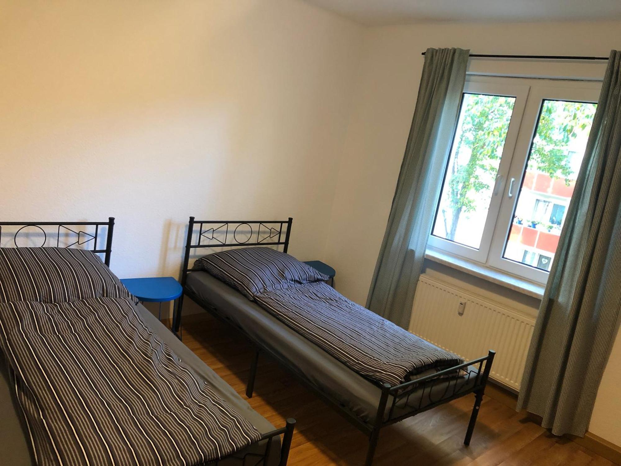 Ferienwohnung Monteurzimmer Heinzberg Haus Арнщат Екстериор снимка